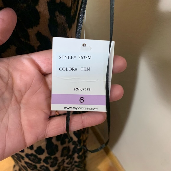 Leopard print stretch velvet Taylor dress woman’s size 6 new brown tan black - Picture 9 of 9